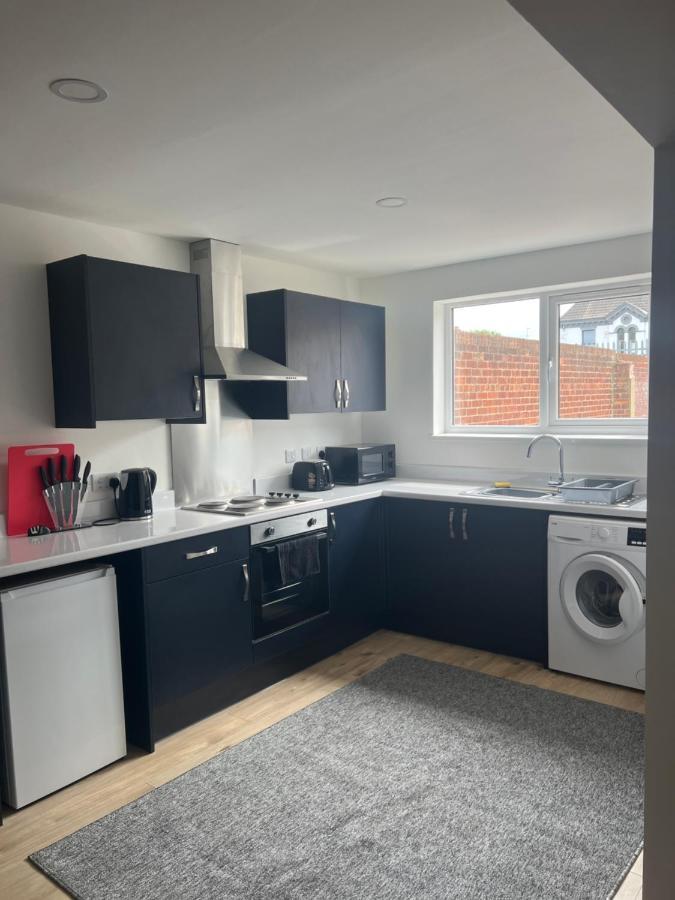College Street * Kingston upon Hull
